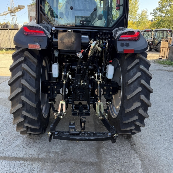 Трактор СКАУТ TB-904C с кондиционером