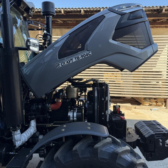 Трактор СКАУТ TB-904C с кондиционером
