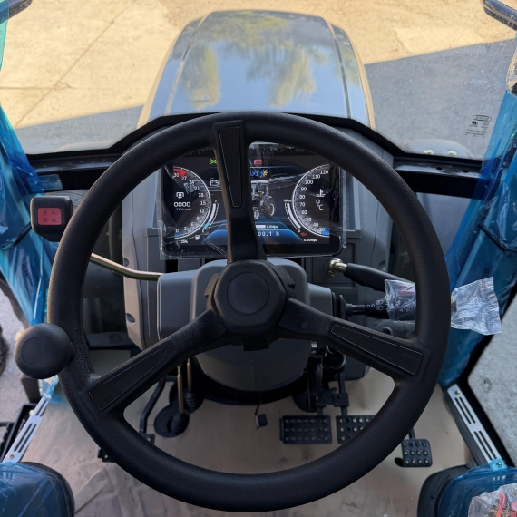 Трактор СКАУТ TB-904C с кондиционером
