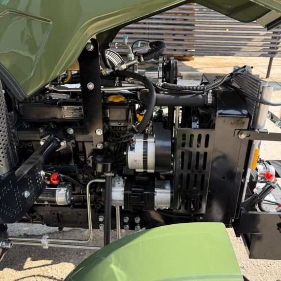 Мінітрактор Файтер Т-504CСRD з кондиціонером