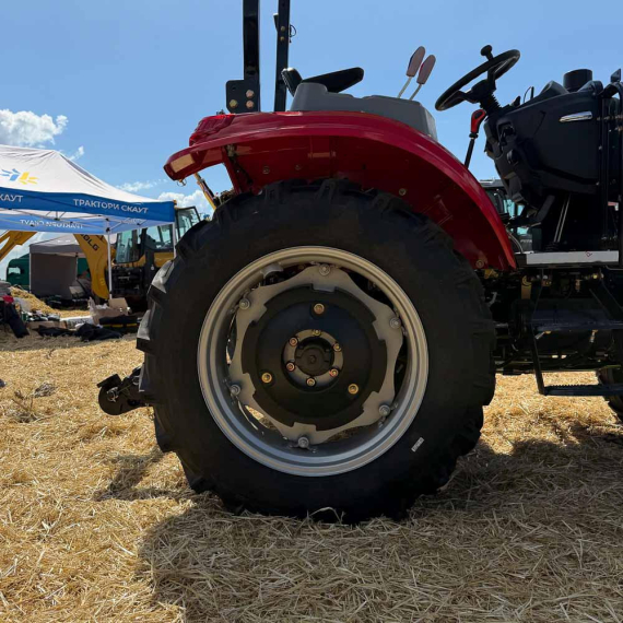 Мінітрактор СКАУТ ТЕ-504 RED з дашком