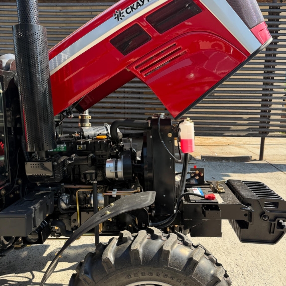 Минитрактор СКАУТ TY-404 RED с крышкой