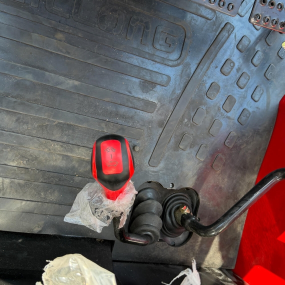 Минитрактор СКАУТ TY-404 RED с крышкой